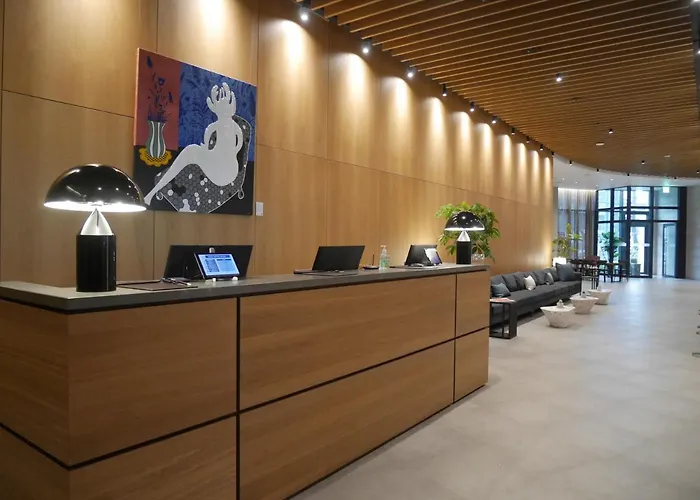 Avani 4*