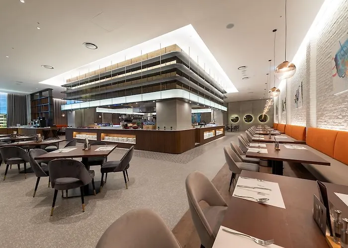 Avani 4*