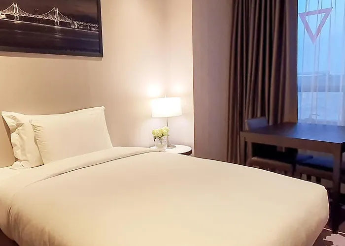 Hotel Avani Busan