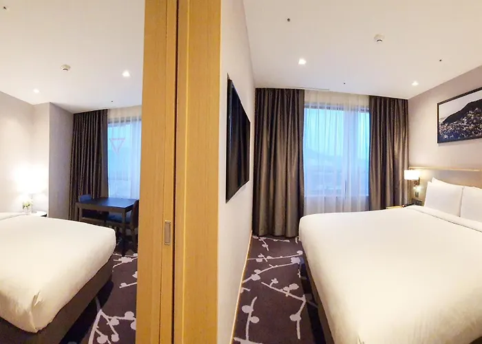 Avani 4*