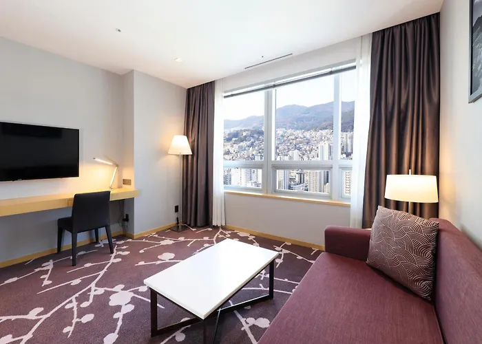 Avani 4*